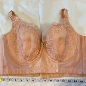 38-42 G corset bra with extenders and ribbing